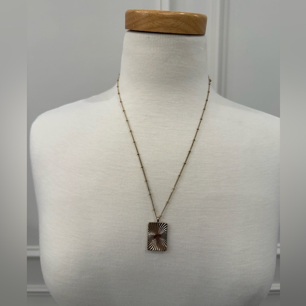 Panacea Pendant Necklace